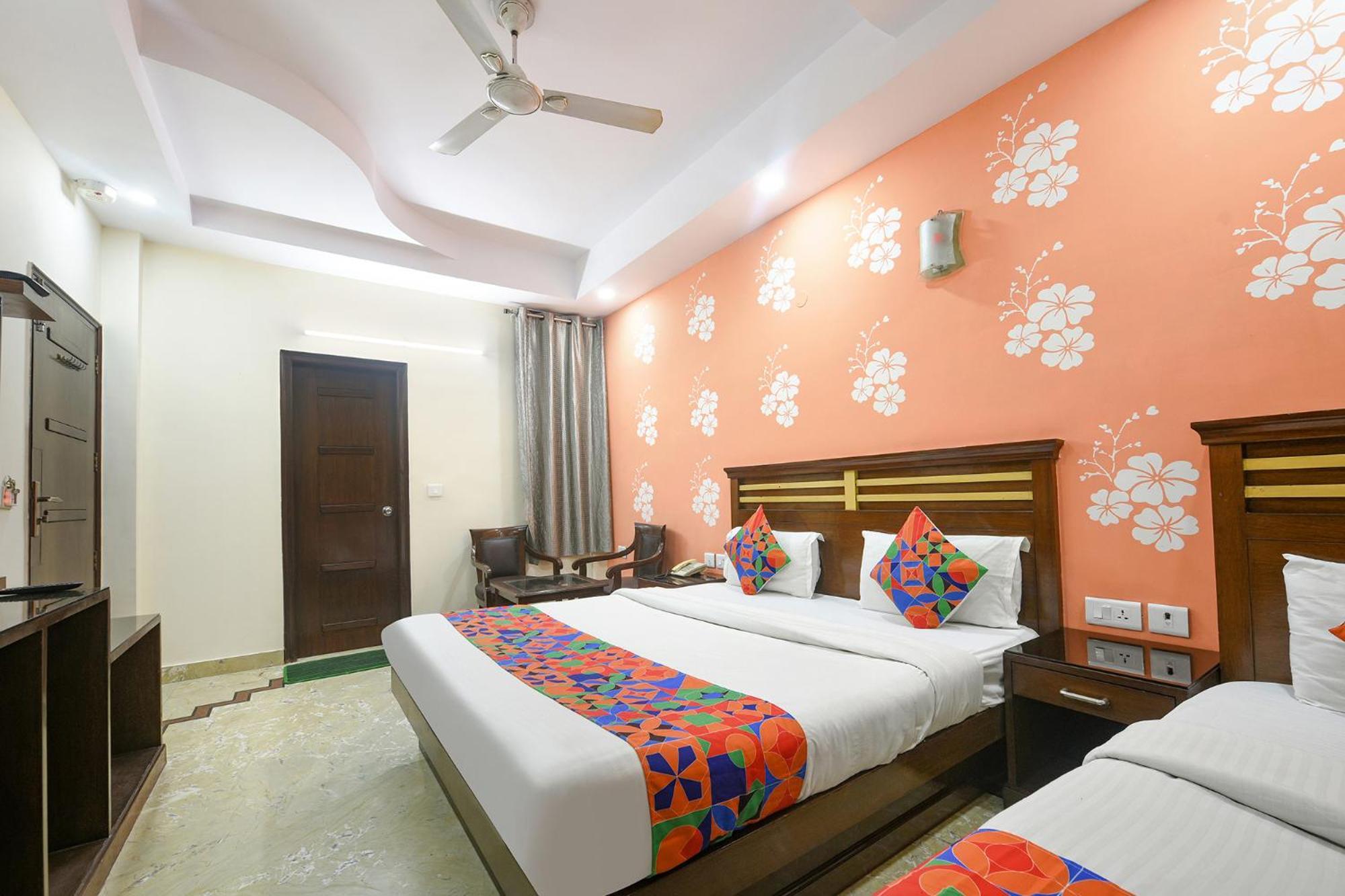 Fabhotel Jaggi Palace Karol Bagh Delhi  Exterior photo